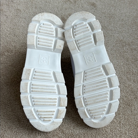 Doc Martens Mono White Poly Casual Combat Boots Air Wair Women’s size 10 - Picture 7 of 10